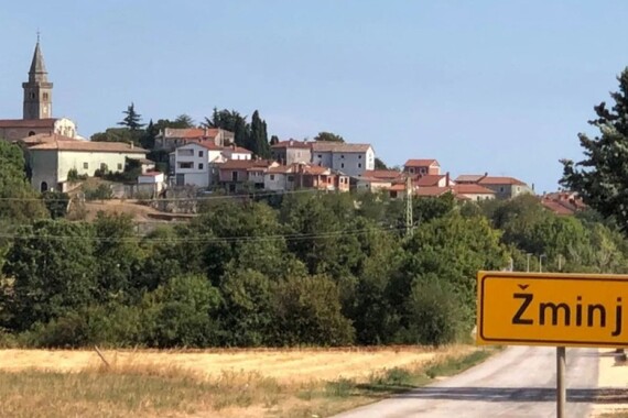 SRAMOTA U ŽMINJU Kukasti križ osvanuo samo stotinjak metara od Kalvarije. ‘Ne, ovo nije šala…’