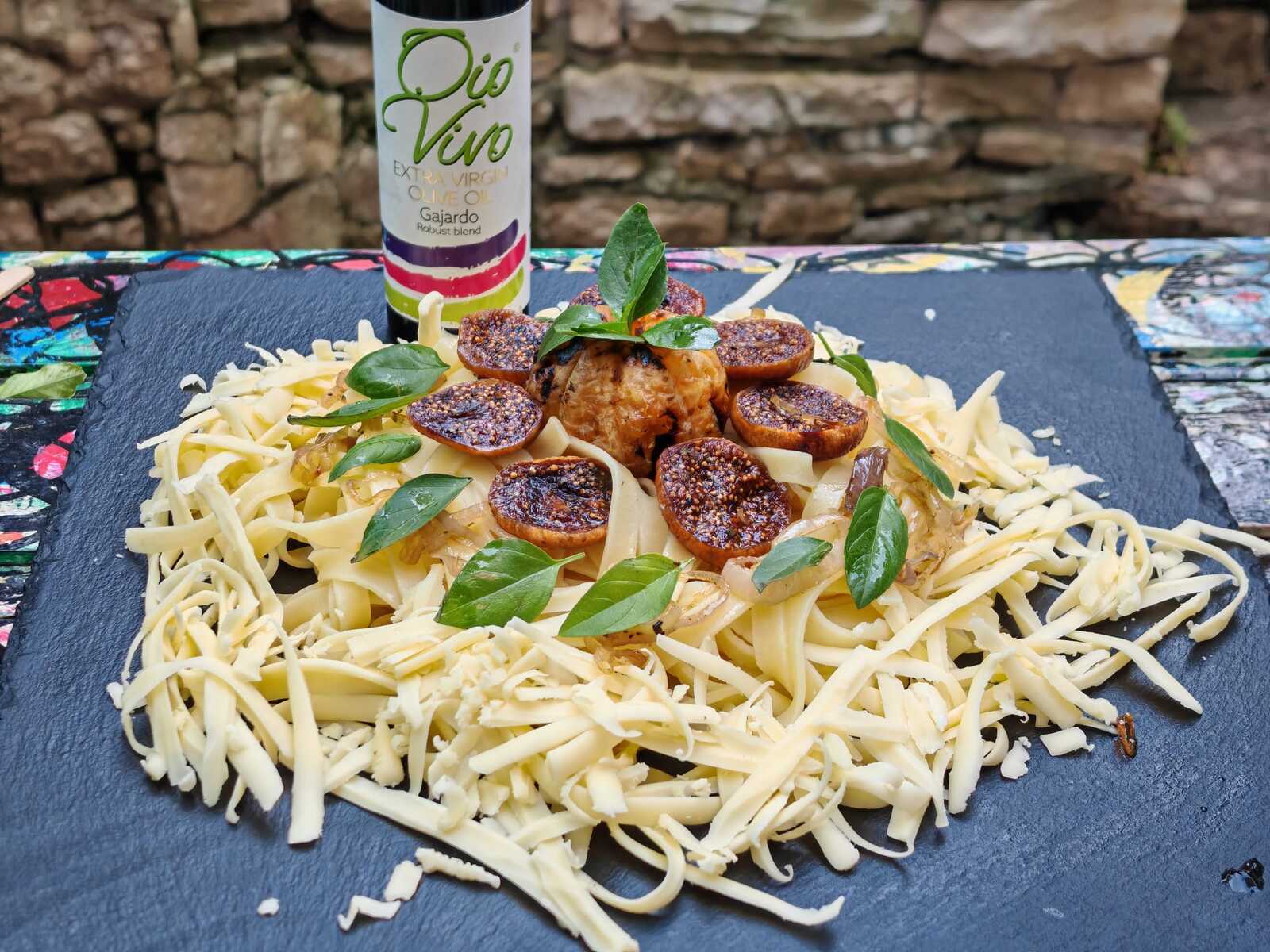 Tagliatele sa sušenom smokvom i gaudom sa žara