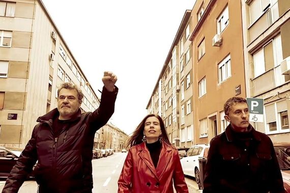 STARI DRUGARI Alen Vitasović i Katarina Peović zapjevali o revoluciji. Sviđa li vam se ova stvar?