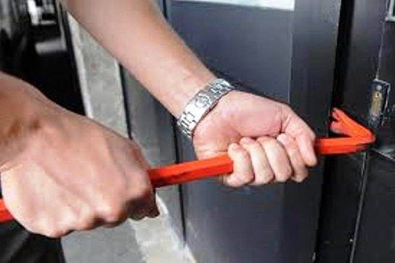 Iz porečkog kafića ukradena oprema za bežični internet