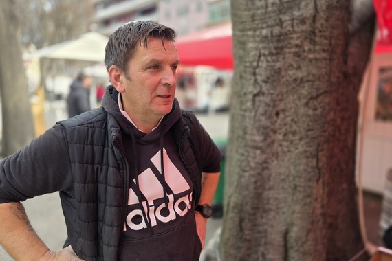 'Ja sam tu od jutra do sutra, žena isto radi tutta forza. Svi peglamo mjesec dana pa ćemo malo počinut'