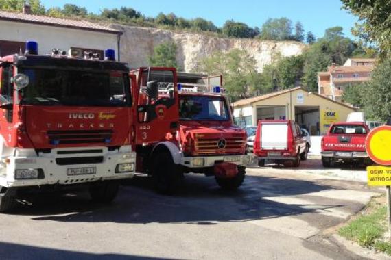 Pazin: Izbio požar na dimnjaku