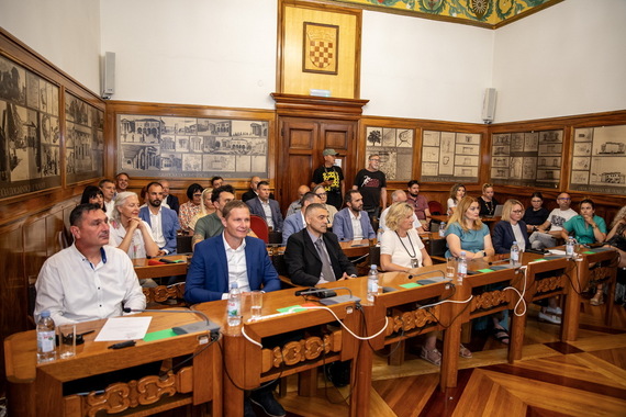Mladi nisu samo broj: 32 pulska studenta ostala bez gradske stipendije