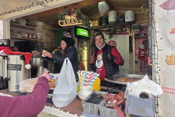 Polako se spušta zastor na pulski Advent, ali jedna kućica se još ne da!