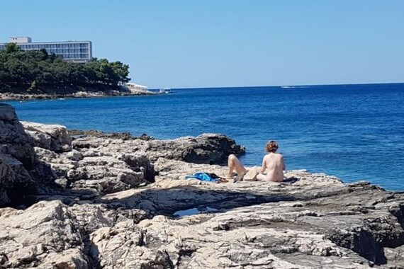 Pulski nudisti zbog 15 primjedbi izgubili 'staru klaonicu': ‘Ovo mjesto preblizu je gradu, moglo bi privući i nastrane osobe’
