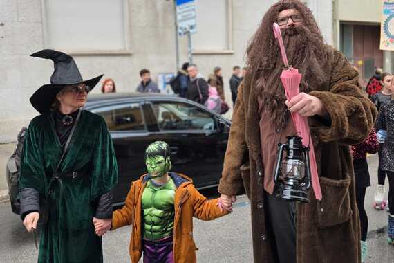 ŠOU U PULI! Gradonačelnik u Harry Potter izdanju, zastupnica zablistala u atraktivnom kostimu