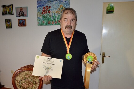 Istarski uzgajivač ptica stvara šampione: 'Moj ljepotan Zlatko opet je zlatni - on je svjetski prvak!'