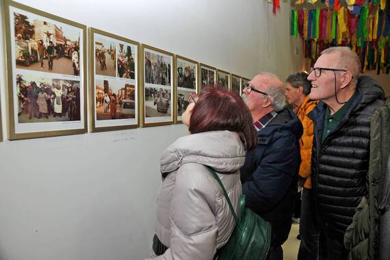 Naš novinar Aldo Pokrajac priredio zanimljivu izložbu o najstarijim maškarama u Istri na 160 analognih fotografija i digitaliziranim snimkama 