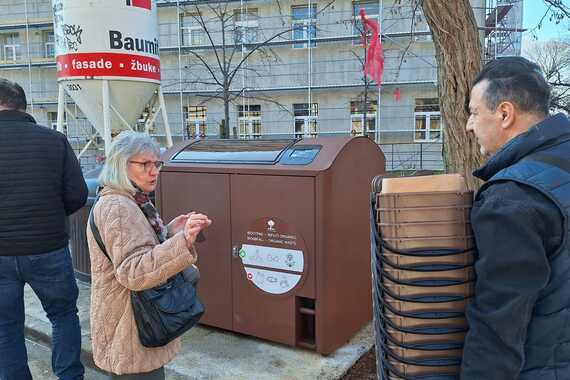 Spremnici za biootpad stigli na Monte Zaro. Evo što smijete u njih odlagati
