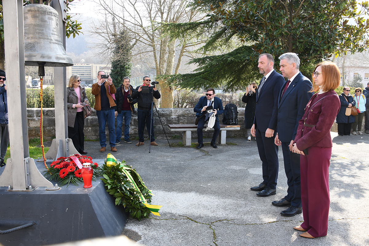 Kraj zvona Alma Mater Dolorosa (fotogalerija: Roberto Matković)