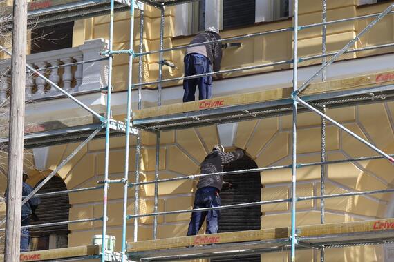 'JAČI OD DRŽAVE' Evo koliko istarski grad daje za uređenje fasada i ugradnju dizala
