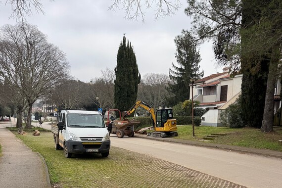 Grad Poreč nastavlja aktivnosti dogradnje i modernizacije sustava javne rasvjete