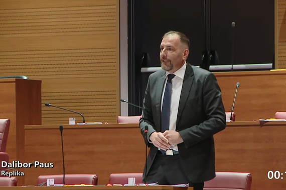 Paus pitao ministra: Može li Plomin mimo prostornog plana postati mala modularna nuklearna elektrana?