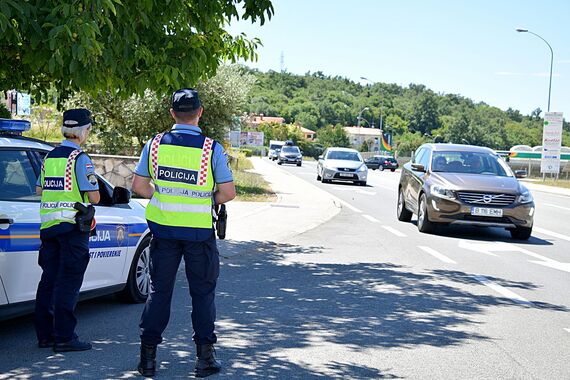 Prometnom recidivistu oduzet automobil, imao je više pravomoćnih presuda