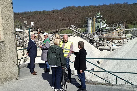 Od tristotinjak radnika poduzeća Cesta, 45 ih je s područja Pazina