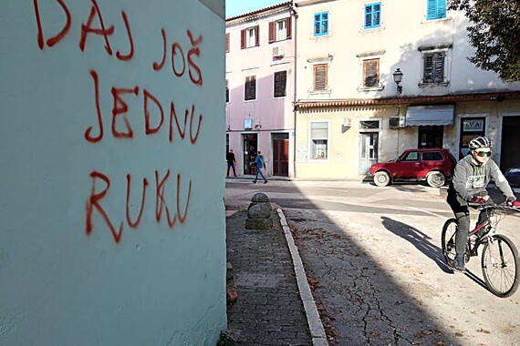 Jupol im ne može ništa: ovo su svi grafiti s gradskih zidova. O jednom i dalje svi pričaju