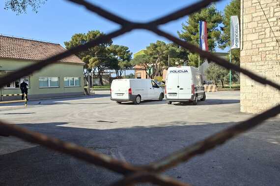 Muškarac (58) pao s visine u pulskoj tvornici cementa
