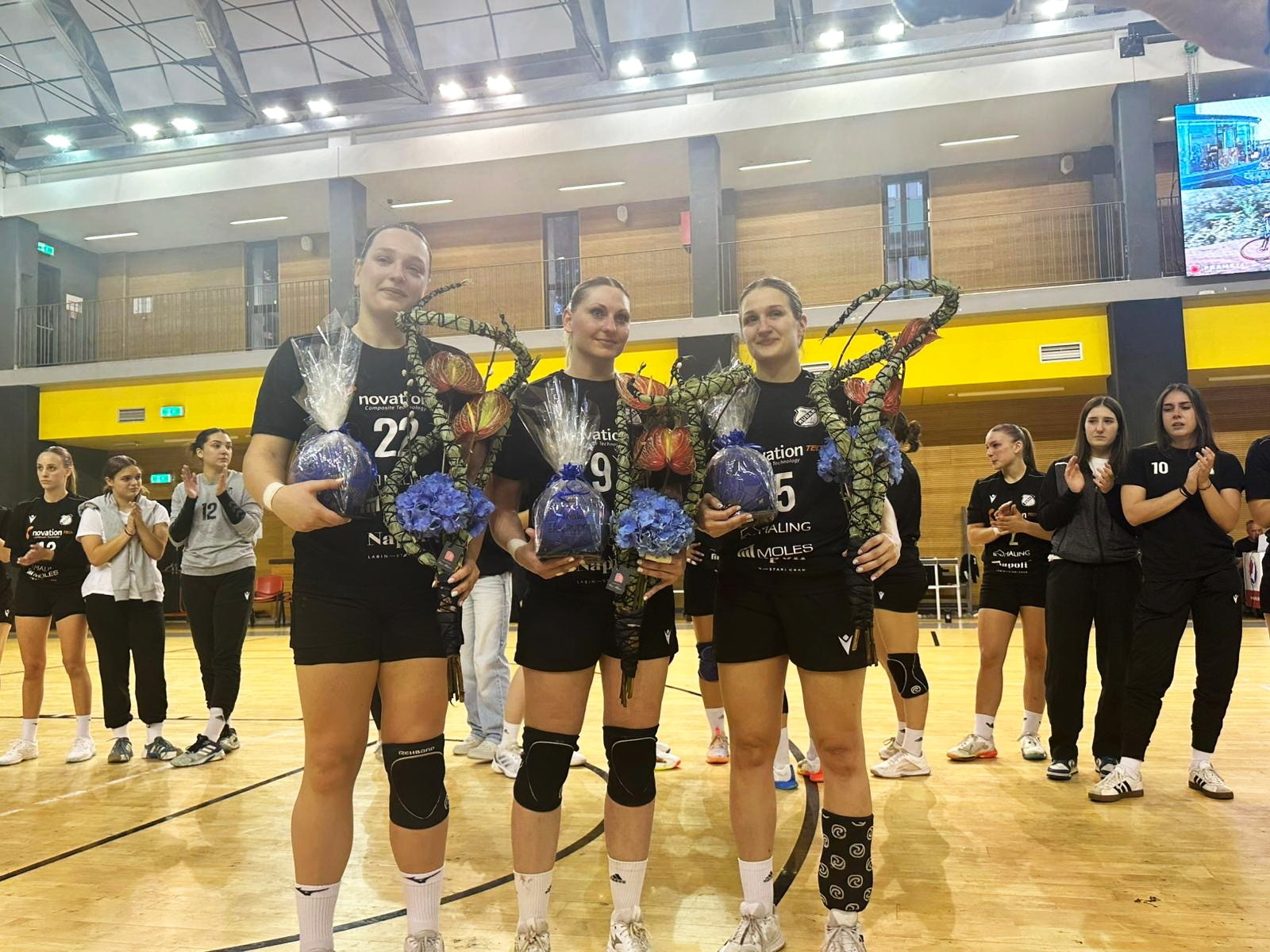 Allsu Đuzel, Ana Jajčević i Katja Mikolić 