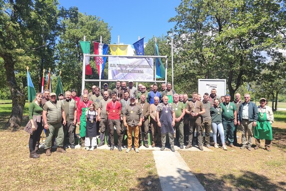 Lovci oduševili specijalitetima, žiri jedva odlučio pobjednike. Evo tko je najbolje kuhao, a tko gađao