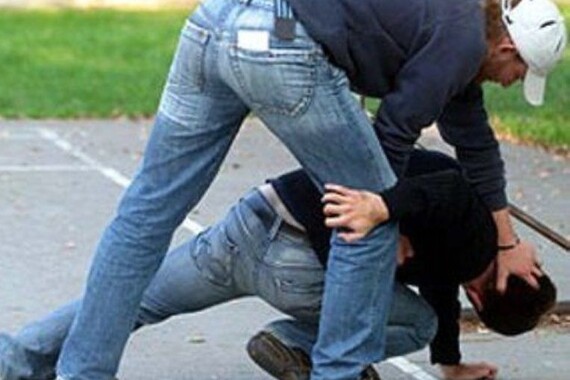 Pijani Slovenci potukli se nakon svađe u prometu, jedan izvrijeđao policajce