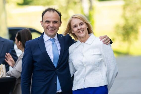 Je li se Peršurić ovom fotkom zapravo narugao svojoj kolegici iz Pazina?