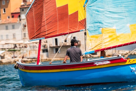 Sve batane na moru: Rovinj spektakularno obilježava 20 godina svoje regate