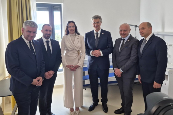 'Ovo je za nas velik trenutak. Razvoj se ne mjeri samo cestama, zgradama i investicijama'