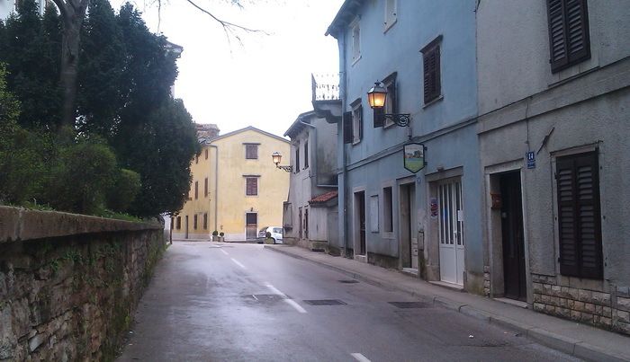 Rasvjeta u ulici Prilaz Kaštelu (snimio čitatelj) 