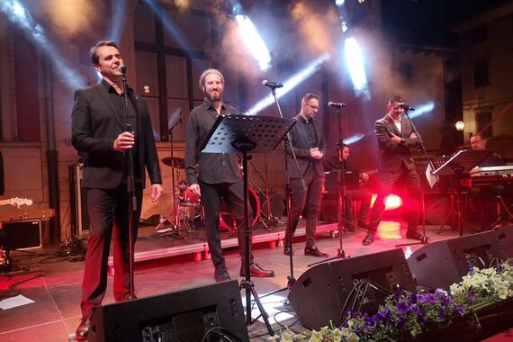 Glazbeni spektakl: 4 Tenora stižu na Narodni trg u Vodnjanu