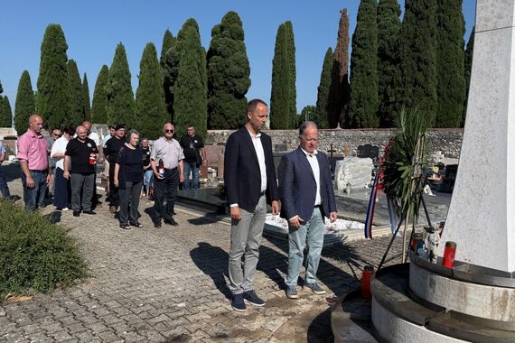 'Prisjećamo se hrabrih žena i muškaraca koji su, vođeni idealima slobode i pravednosti, ustali protiv nacifašizma' 