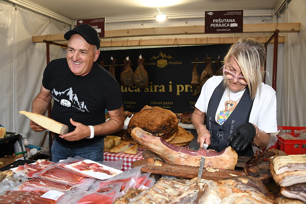 S prošlogodišnjeg Ljetnog festivala iistarskog pršuta (foto: Roberto Matković)