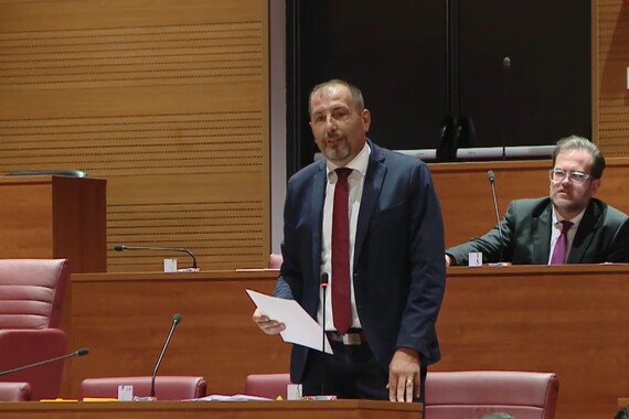 PROTIVI SE NISKIM CIJENAMA Dalibor Paus predložio ograničavanje broja taksi prijevoznika u Istri