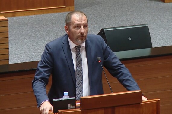 Paus: Malim iznajmljivačima koji su uložili stotine tisuća eura država preko noći mijenja pravila igre, a velike investitore ne dira