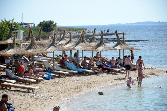 Bespravna gradnja na otoku Levanu završila na sudu: DORH traži uvjetnu kaznu i rušenje