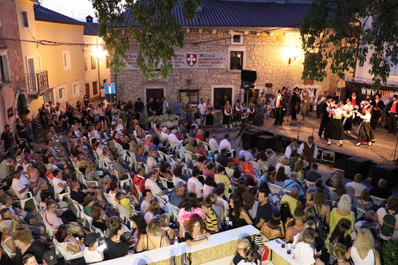 Perojska fešta, Bumbarland Bikers Meeting i kino pod zvijezdama