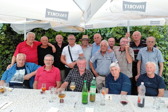 Nakon završetka školovanja svi su se, a neki i prije mature, odmah zaposlili