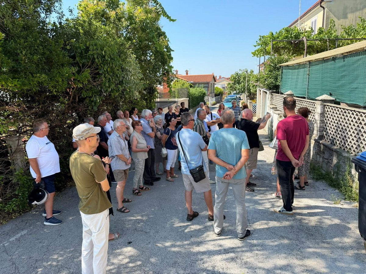 Prosvjed građana na Marcilnici (foto: Nenad Čakić)