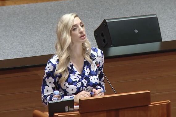 Pogledajte kako je Sanja Radolović s 'istarskim Gospićem' pogodila živac ministrici. Smirivao ih Penava