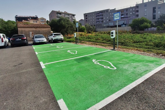 U rad puštena nova punionica za električna vozila na Marsovu polju