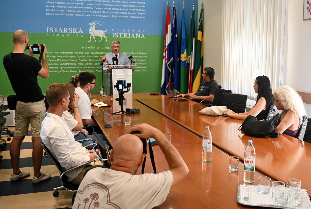 Mjesečna konferencija župana Borisa Miletića