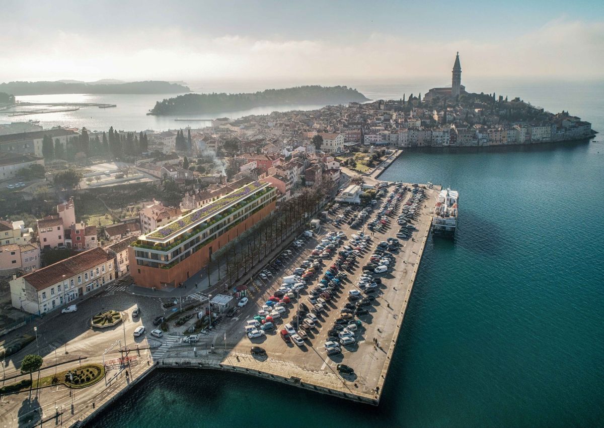 Atraktivna zgrada iz ptičje perspektive (Foto: Aldo Pokrajac)