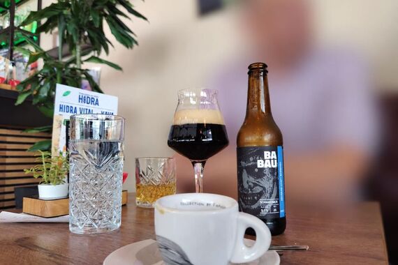 Ovo možeš doživjeti u samo jednom istarskom gradu: sjedneš u kafić, a sve domaće – pivo, sladoled, keks...