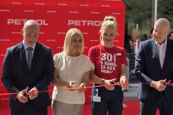 Petrol u Poreču otvorio svoje 600. prodajno mjesto. Na svečanosti sudjelovala i brojna poznata lica