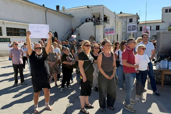 'Tražimo izvanrednu sjednicu Skupštine. Na Labinštini dugo žive s industrijom, od njih se ne može tražiti još žrtve'