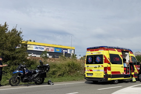 Sudarila se dva motocikla iz iste kolone, ima ozlijeđenih