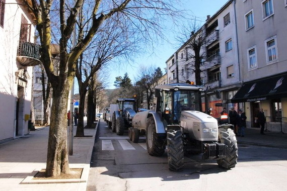 Kratka povijest istarskih blokada cesta: jednom su prosvjednici traktorima prošli kroz Pazin