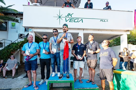 Slavila talijanska posada, Vega se priprema za veliki 140. rođendan i Svjetsko prvenstvo