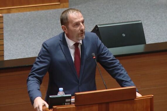 Paus poručio Plenkoviću: Ispričajte se ljudima u Istri! Opalio i po istarskim kolegama