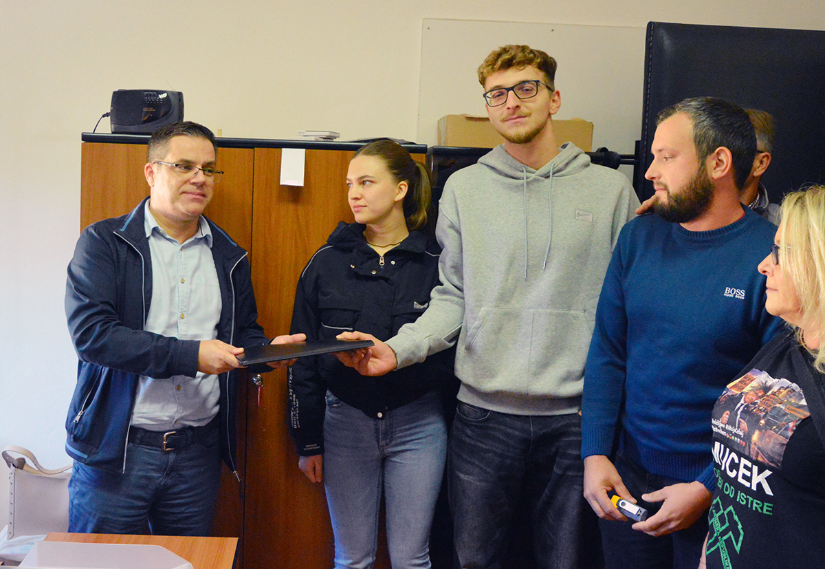 Leo Knapić, Tea Lukić, Ajdin Agić i Ivan Verbanc