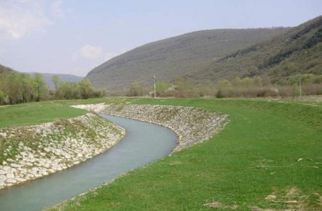 Tvrtka Raška draga za 30 milijuna kuna prodaje dolinu rijeke Raše   